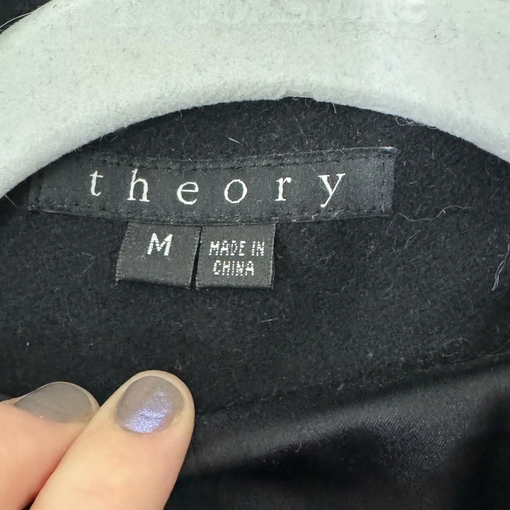 THEORY Loris Craze Manning Tapered Fitted Coat In Black Wool Size Medium - Picture 4 of 6